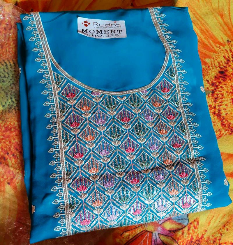 Embroidered Kurta Set