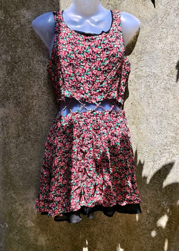 I. CUTE FLORAL DRESS