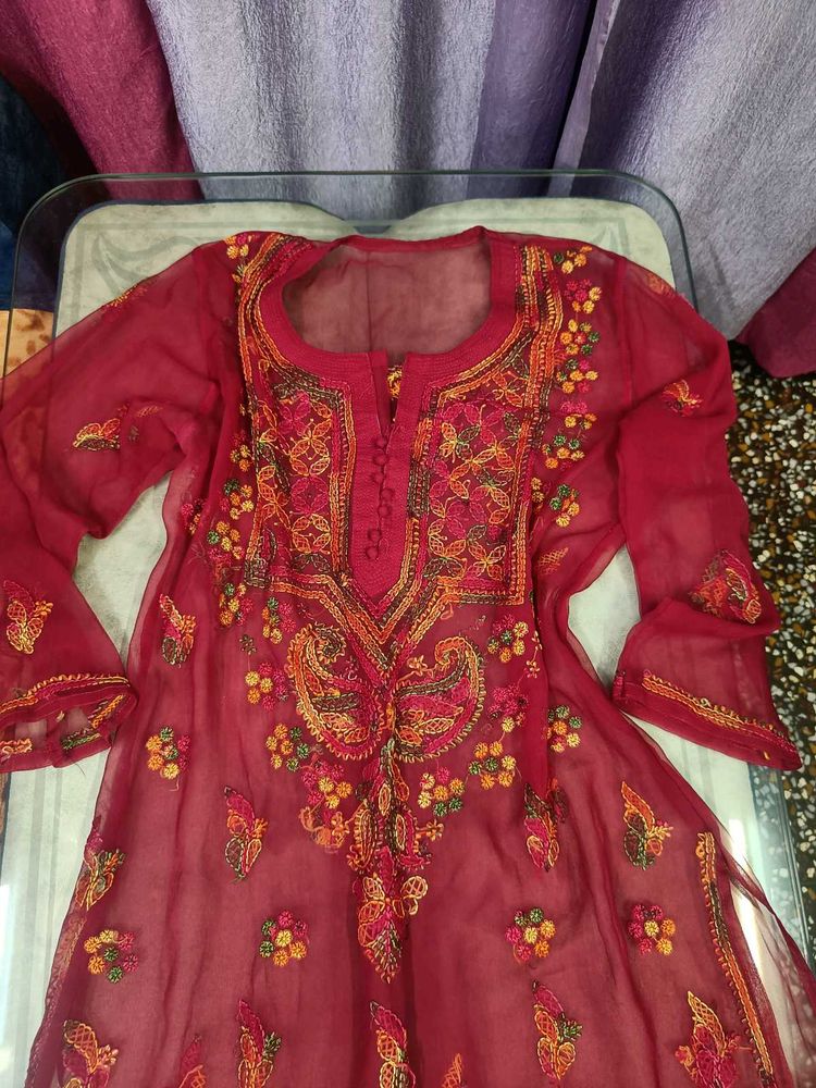 chikankari kurta