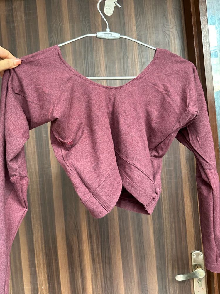 Gym DIY Maroon Crop Top - Long Sleeve