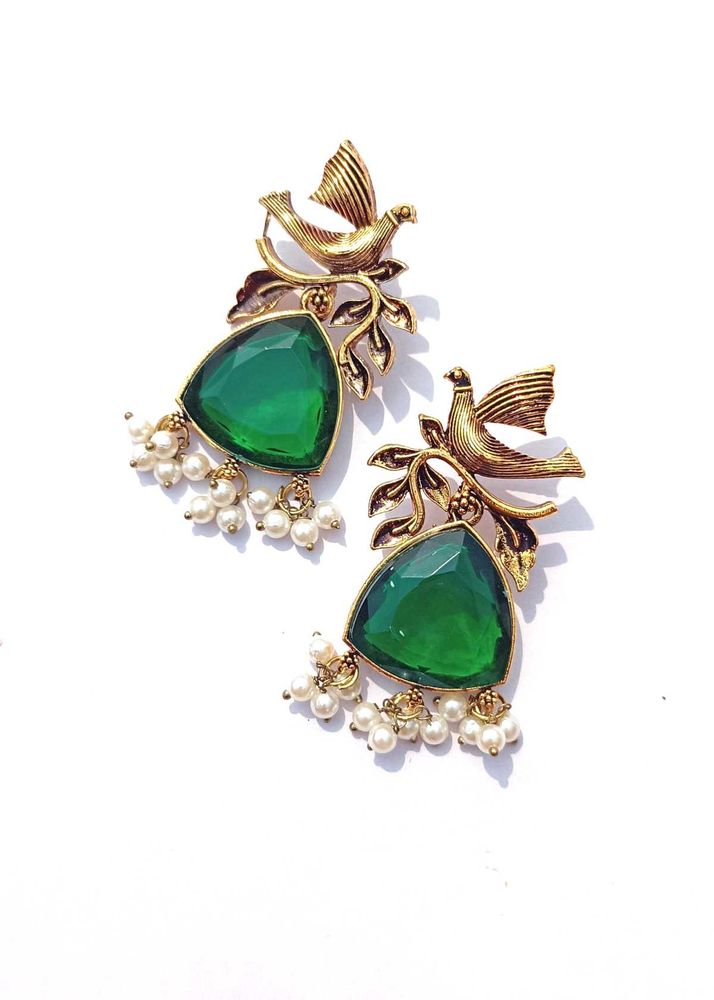 🆕Bird &amp; Green Stone Earrings
