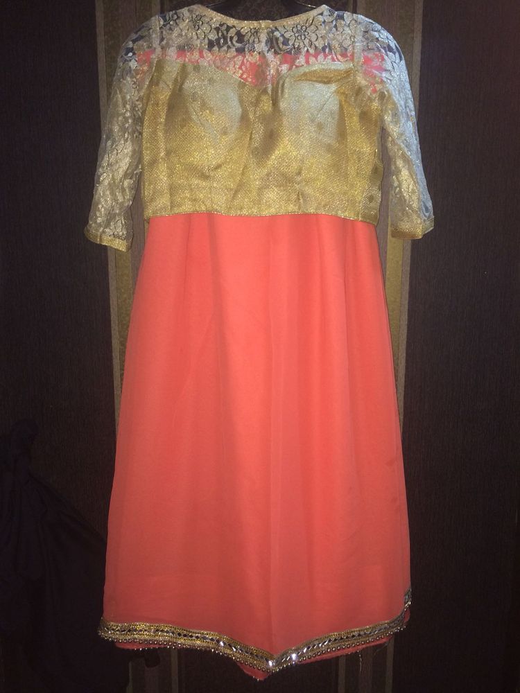 CORAL SAREE