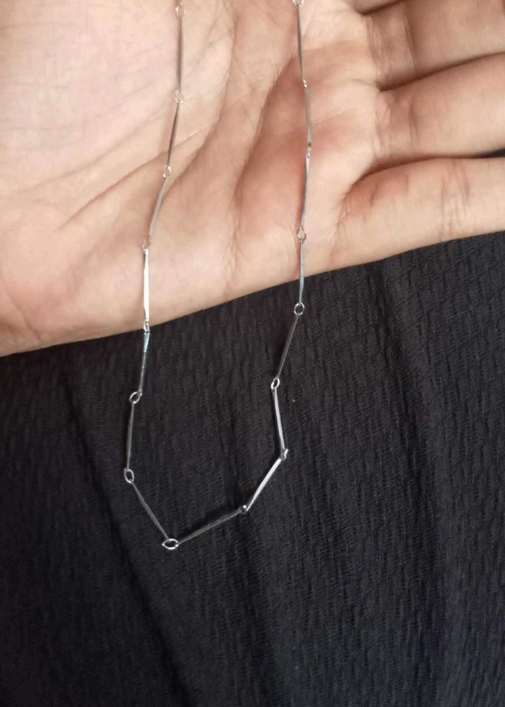 Hammered Bar Silver Necklace