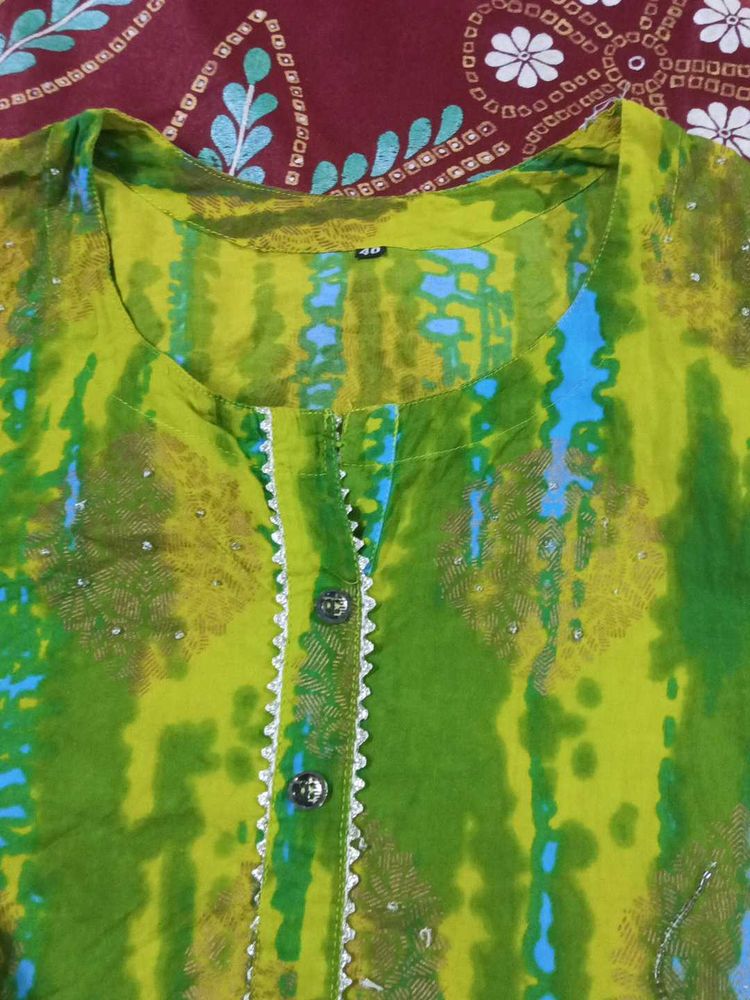 Women&#39;s Kurti