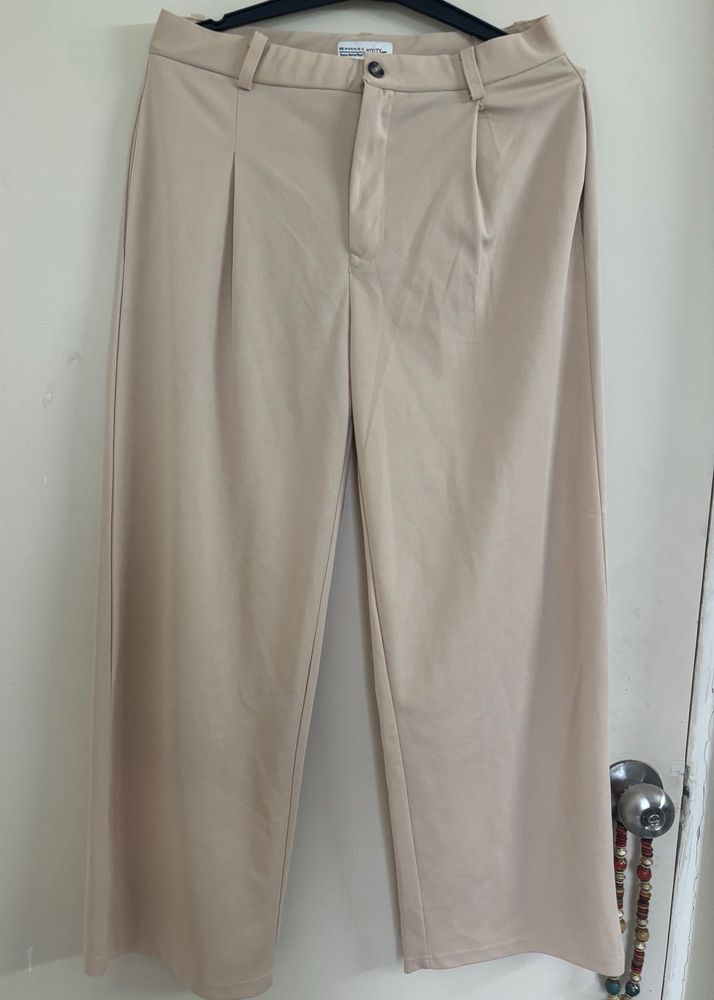 KOTTY STRAIGHT FIT PANTS