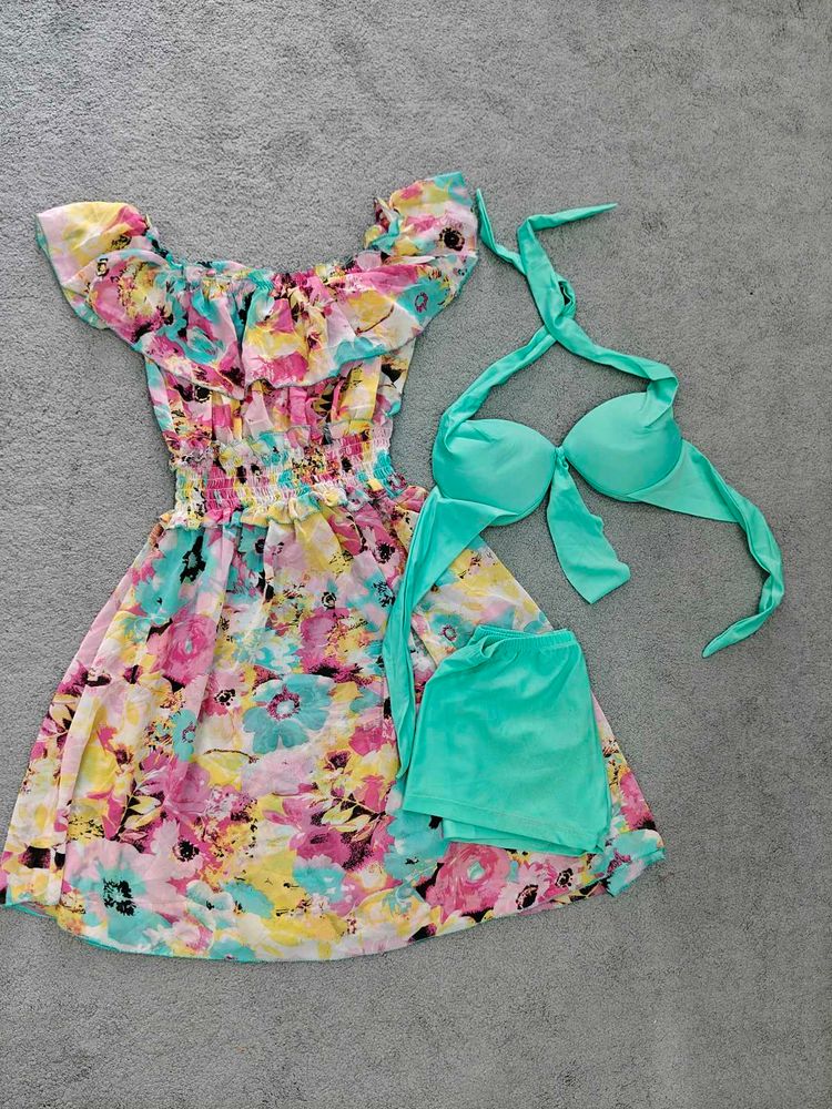 Floral Bikini Set &amp; Cover-Up