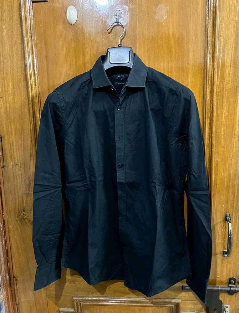 WESTSIDE BLACK SLIM FIT COTTON SHIRT (38)