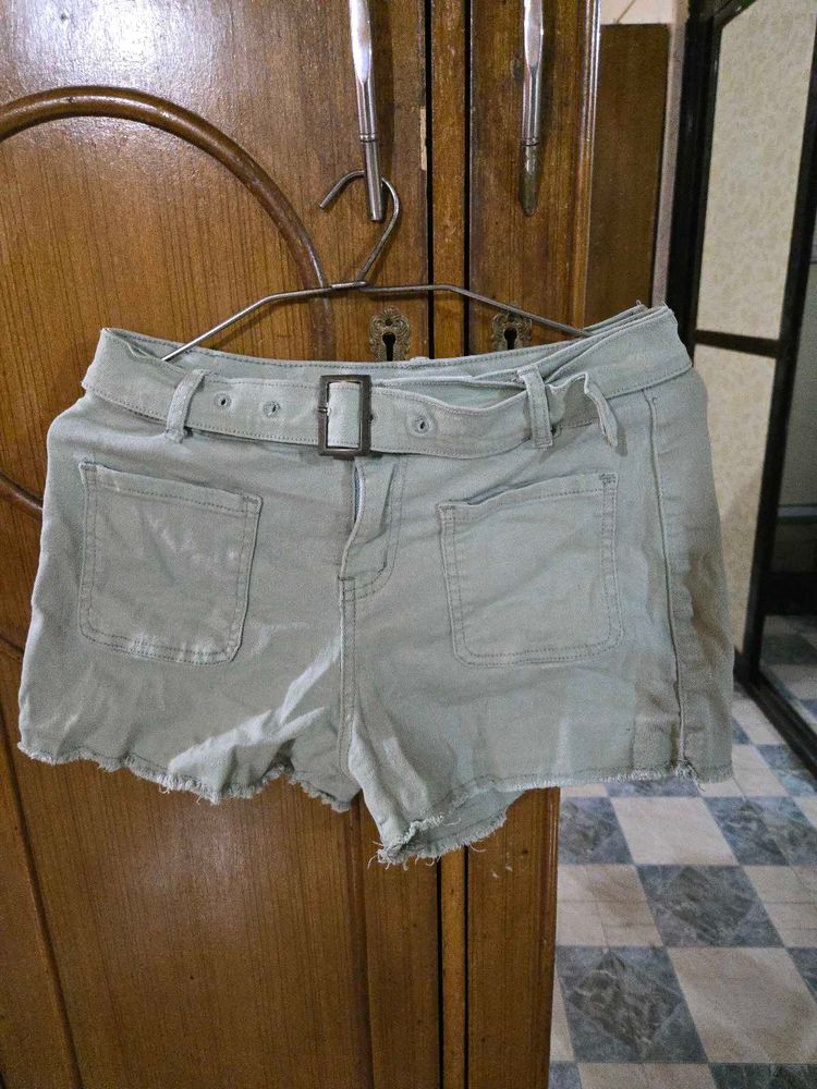 Casual Belted Shorts