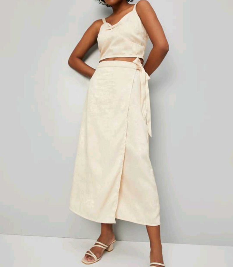Wide Leg Trousers
