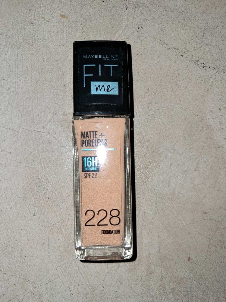 Maybelline fit me foundation