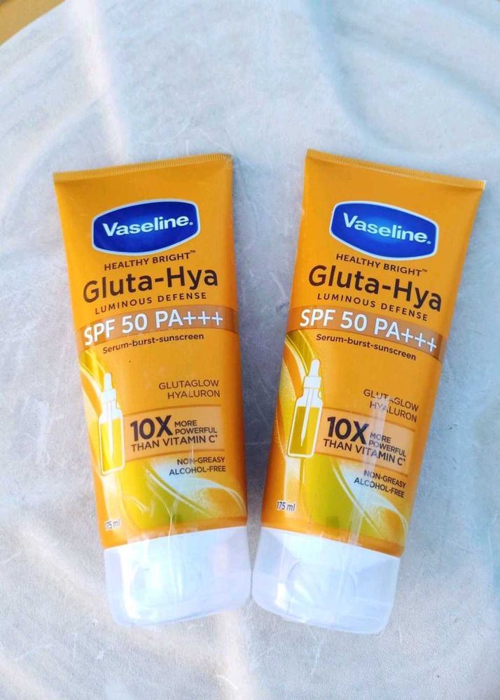 Pack Of 2 ❤️ Vaseline Gluta Hya Sunscreen ✅