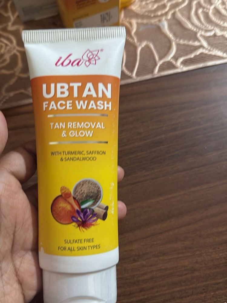 Iba Ubtan Face Wash - Tan Removal &amp; Glow