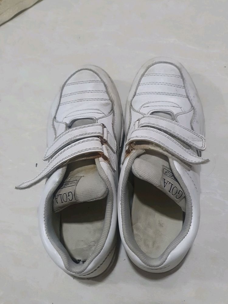 SCHOOL SHOES WHITE 10.5 SOLE