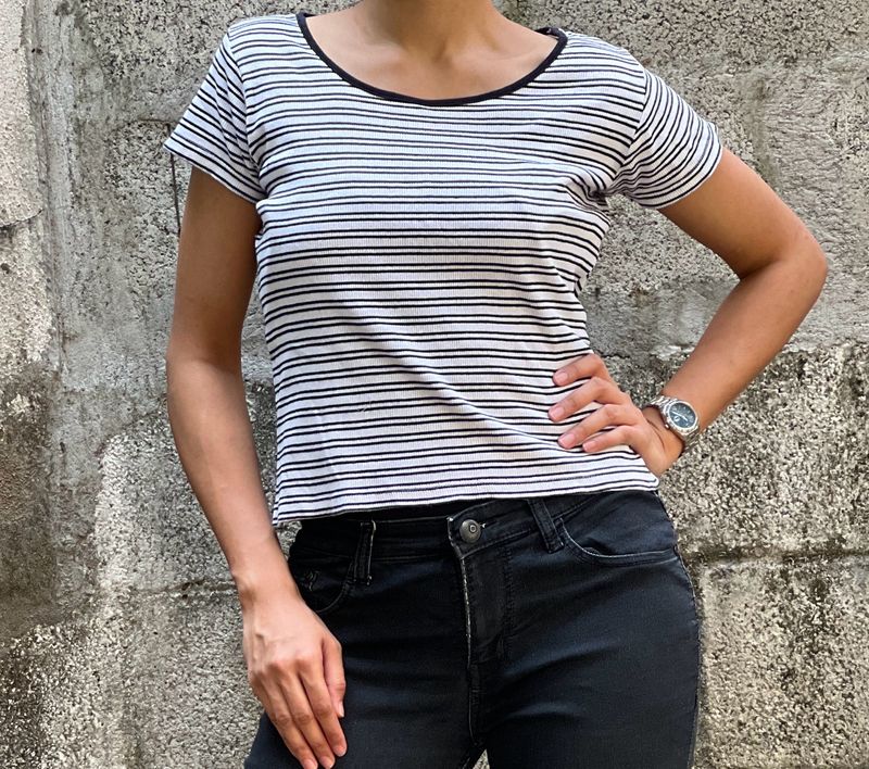 Black &amp; White Trendy T-shirts