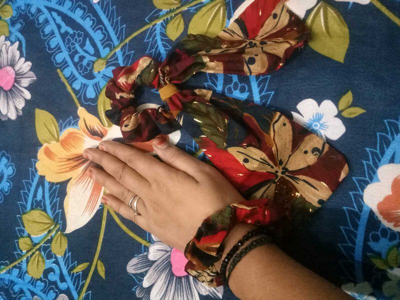 Korean-Style Elegant Hair Scrunchie - Soft &amp; Durab