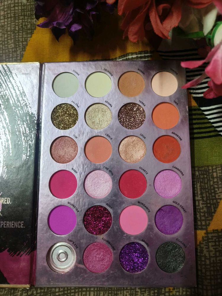 Beauty Glazed Eyeshadow Palette
