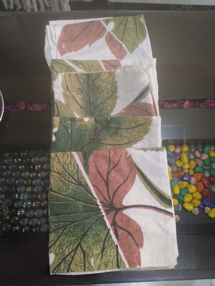 Leaf Print  cousion cover