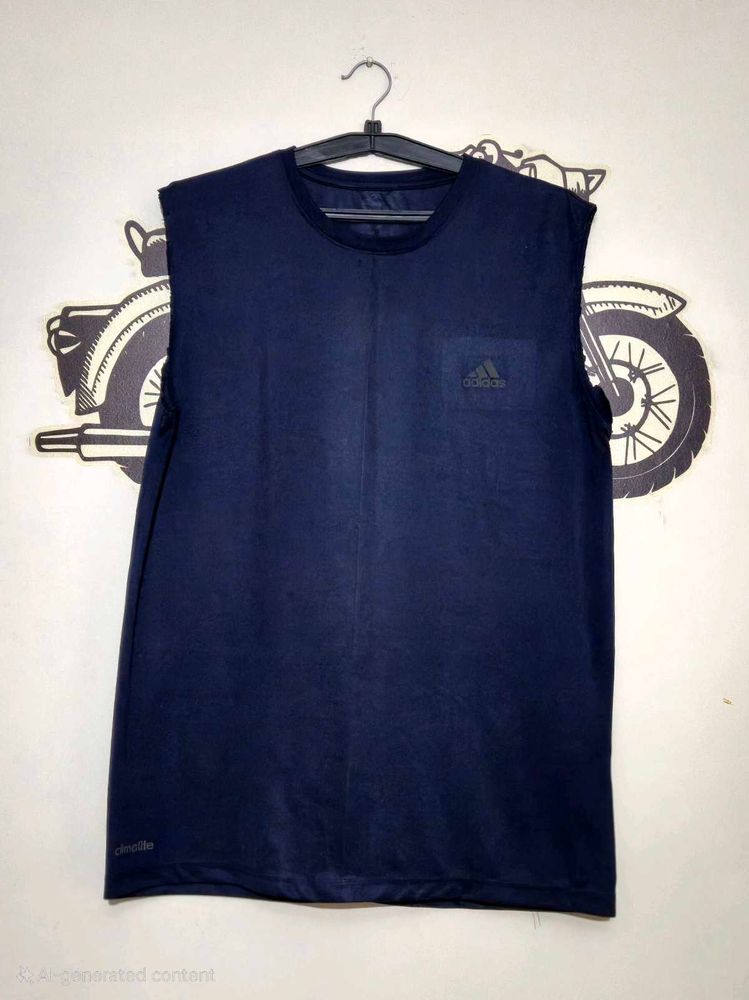 Training T-Shirt.