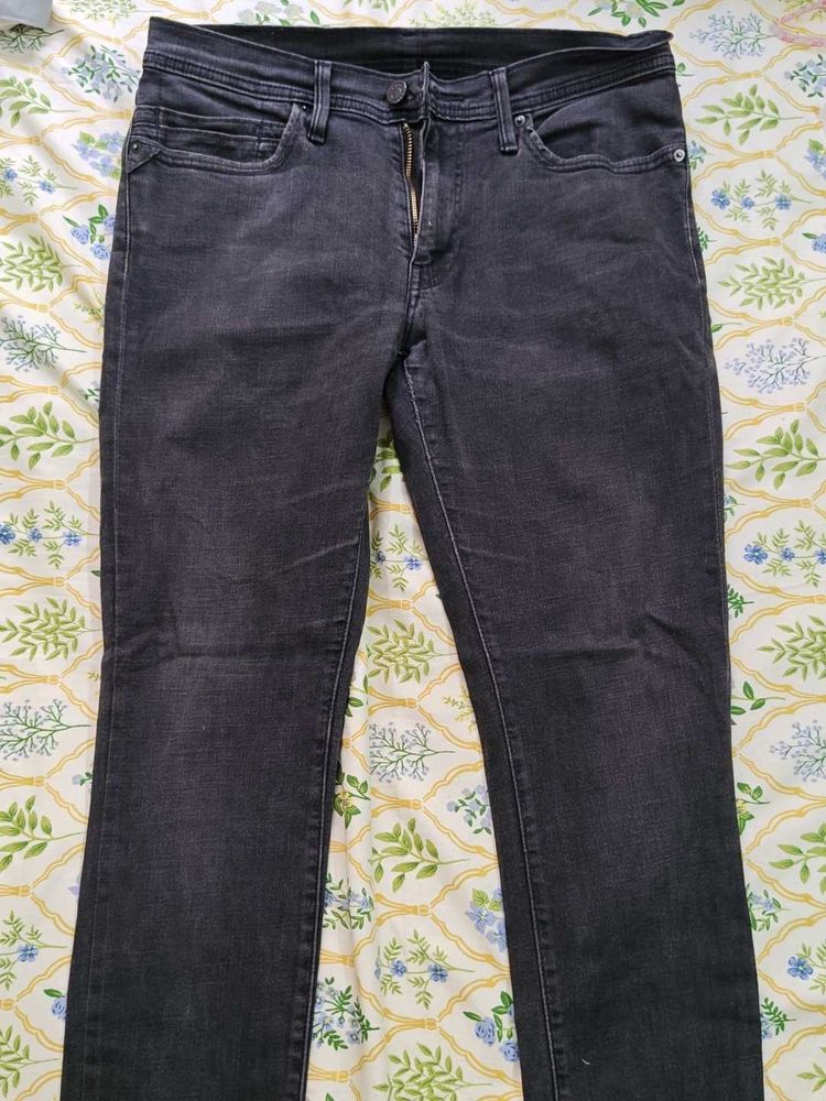 Levi's Dark Wash Slim Fit Jeans