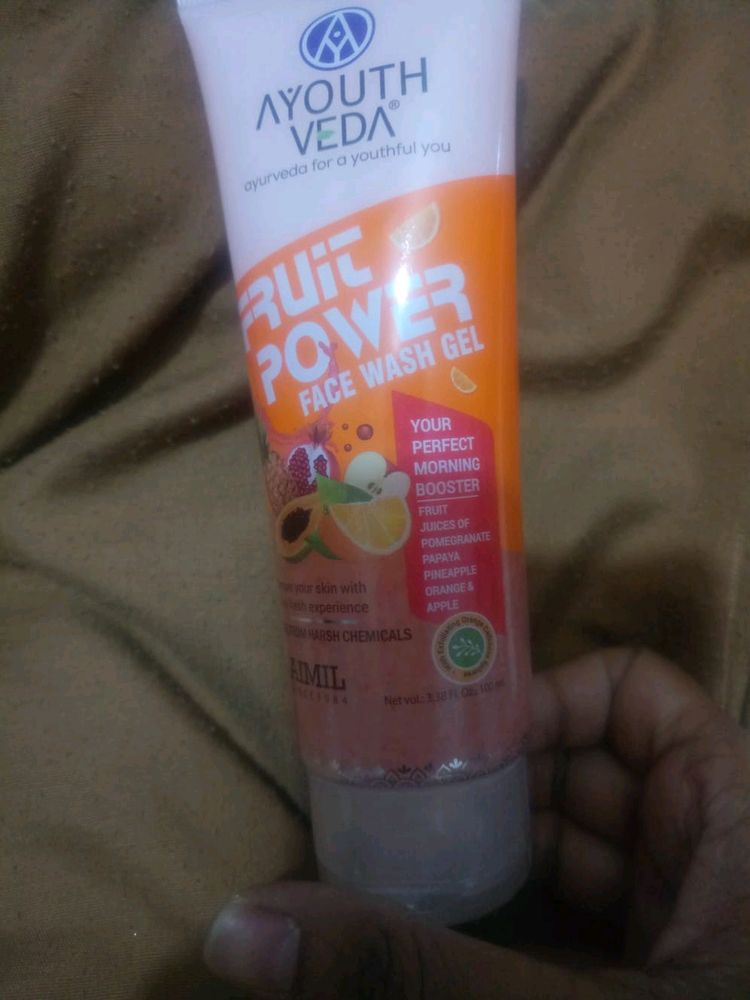 Fruit Power Face Wash Gel