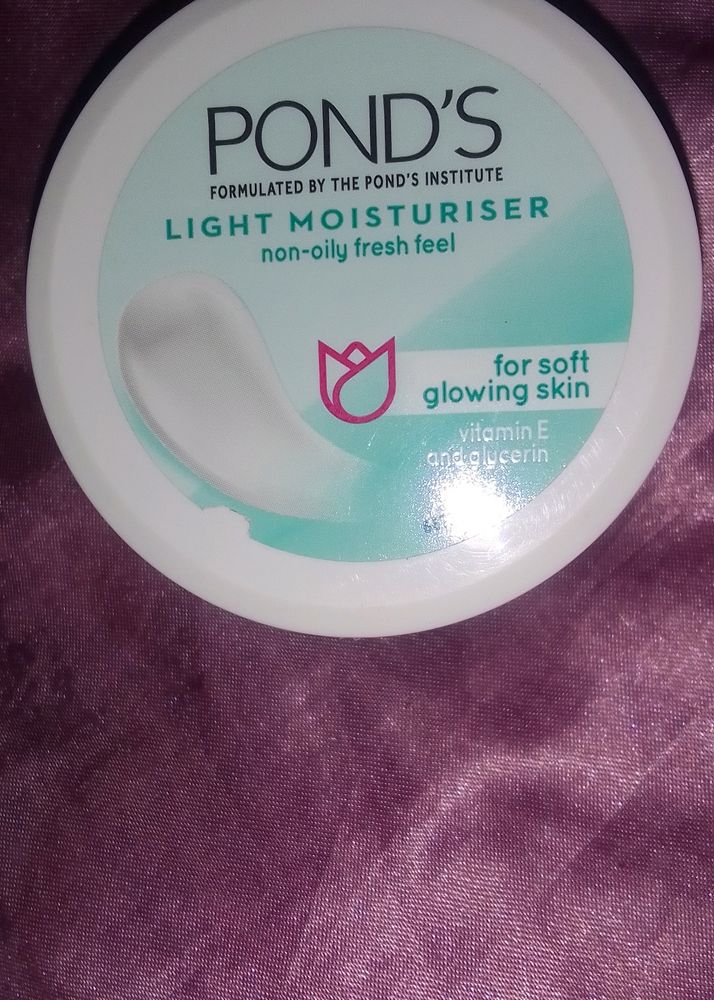 Ponds Moisturizer