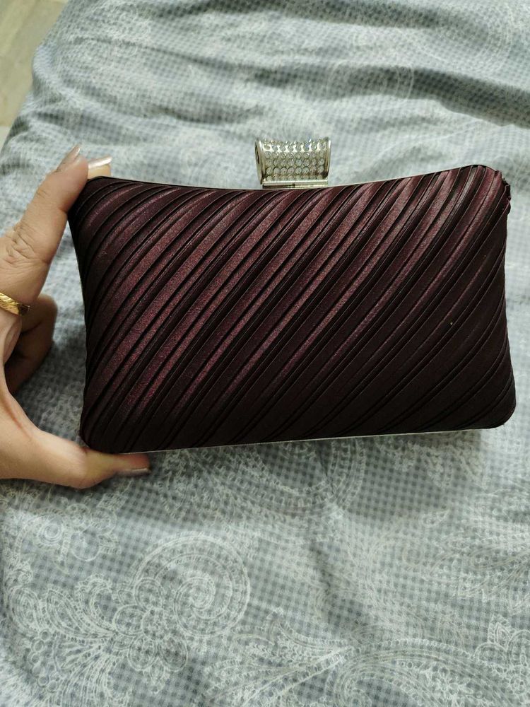 Party Clutch