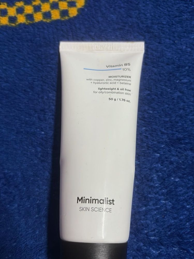Minimalist Vitamin B5 Moisturizer