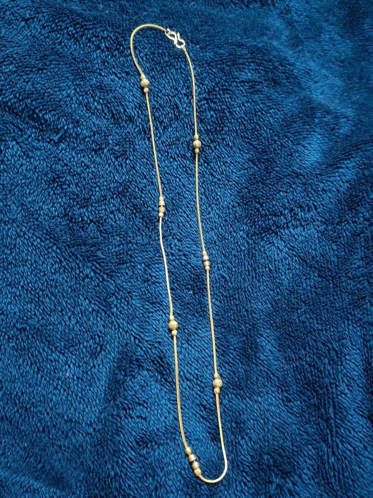 Elegant Gold Necklace