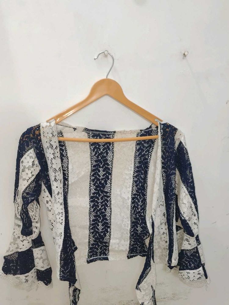 Lace Shrug - Stylish Layer