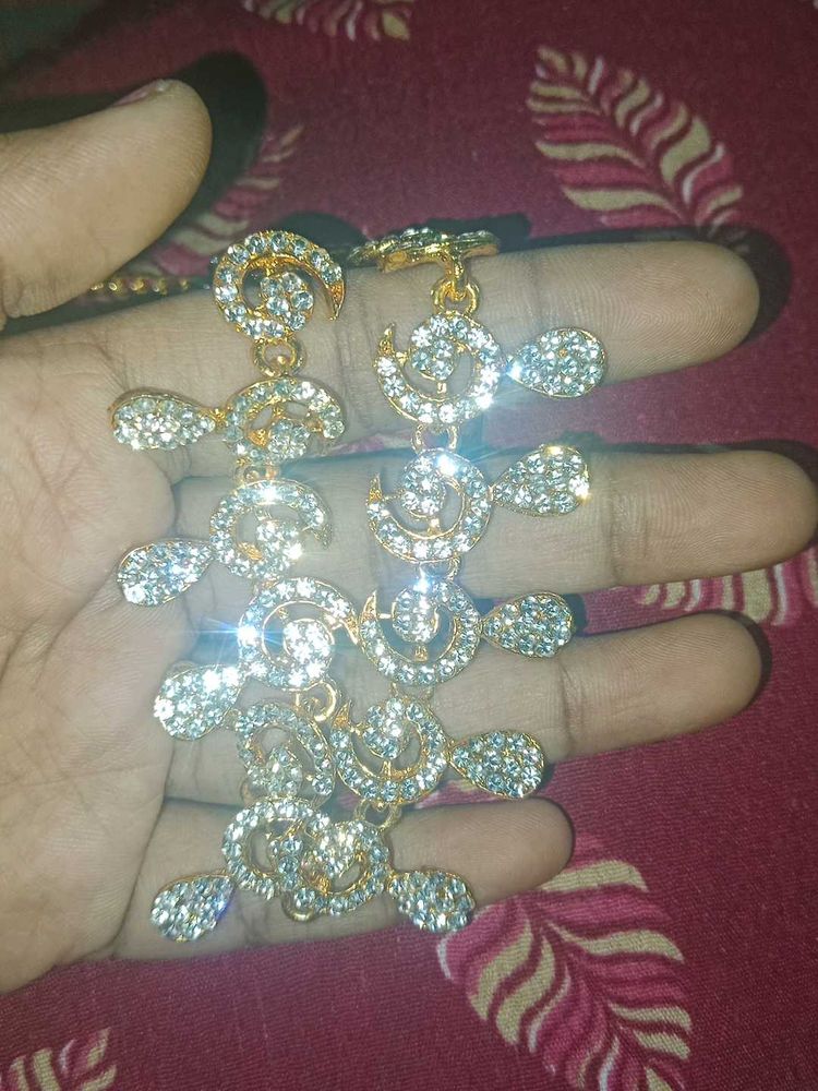 White Crystal Necklace