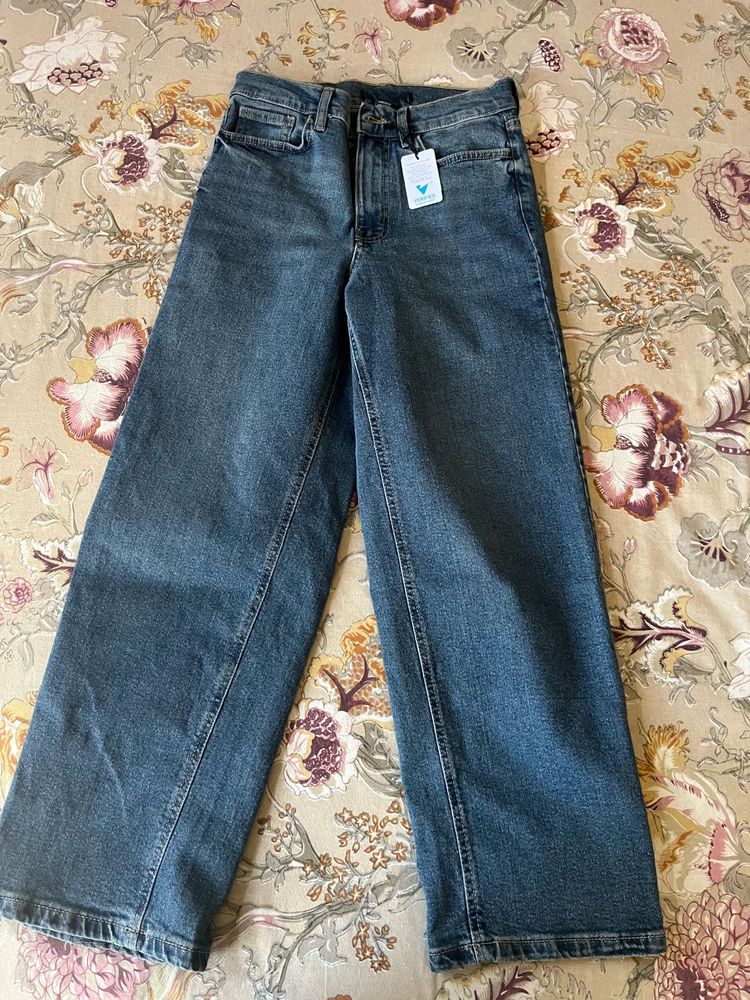 straight fit Denim Jeans