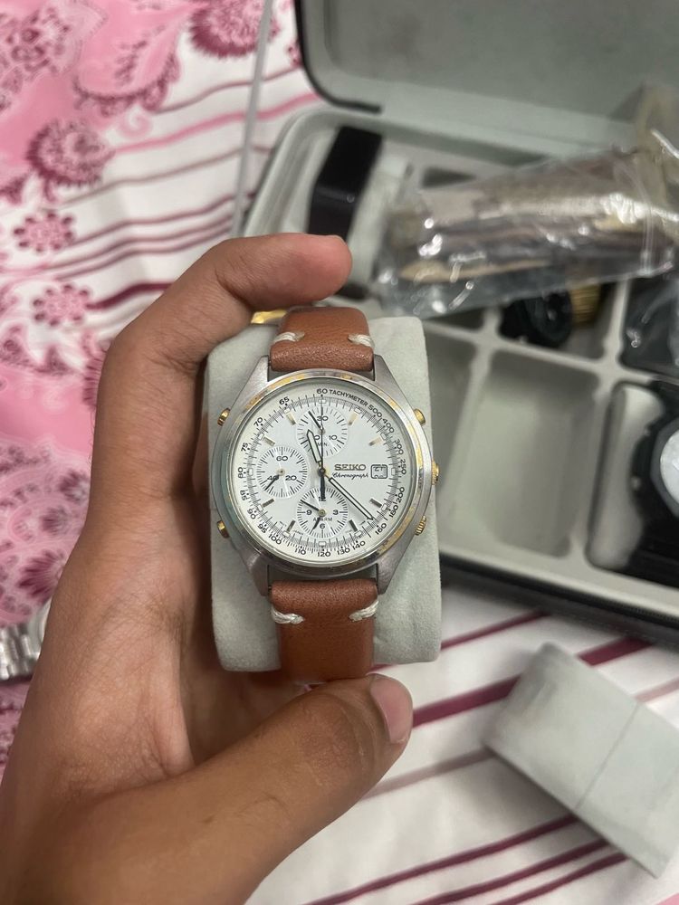 Seiko 7t32-7c60 Chronograph Watch