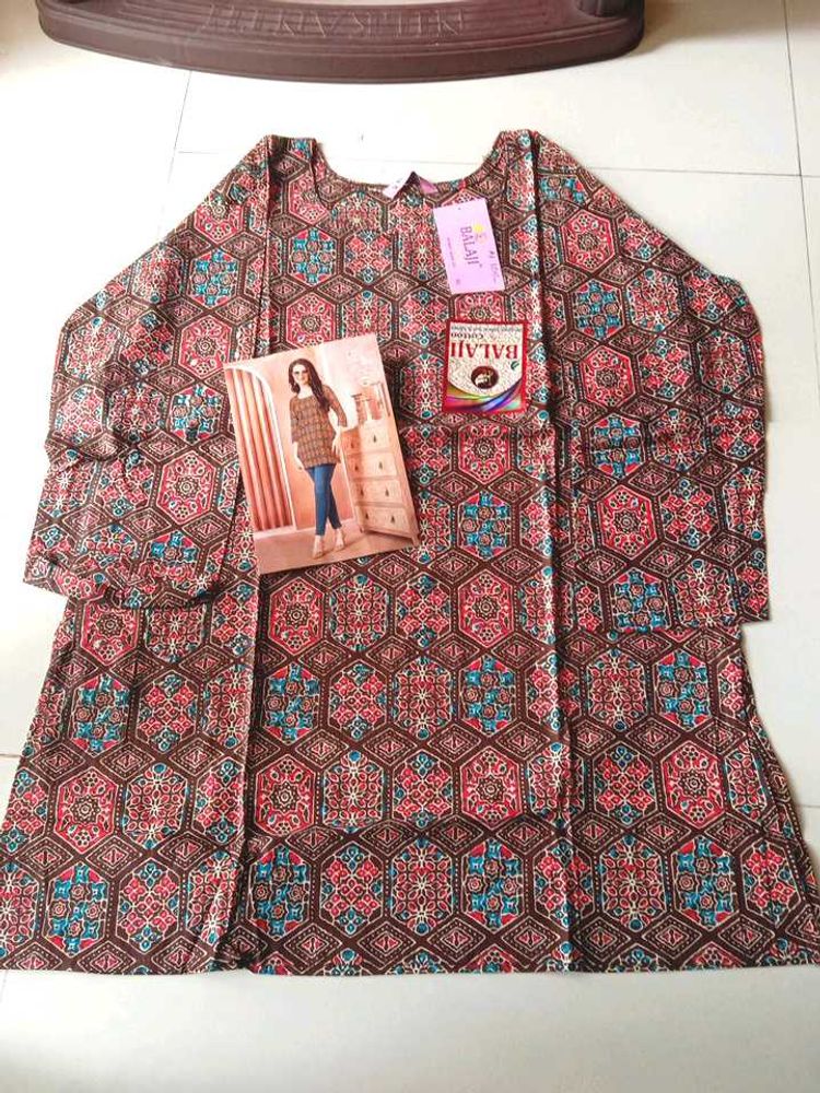 Best Short Kurti With One Said Pocket