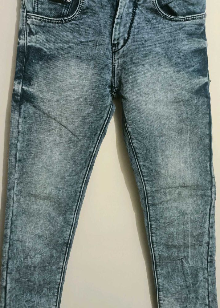 Trendy Acid Wash Jeans