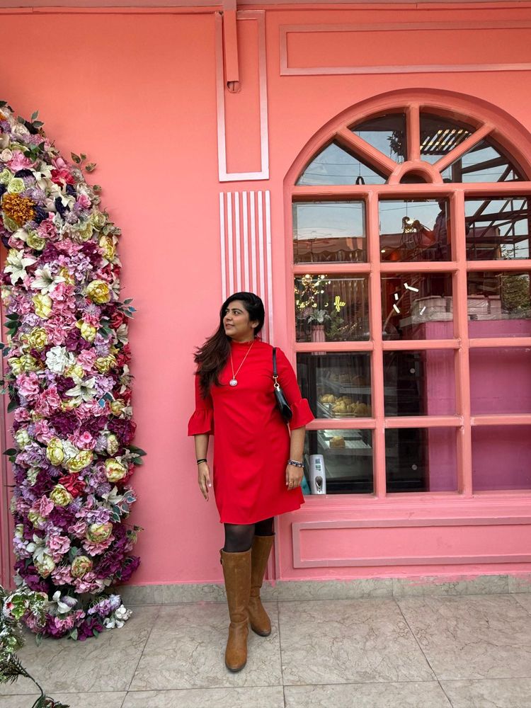 Red Dress - Stylish &amp; Chic
