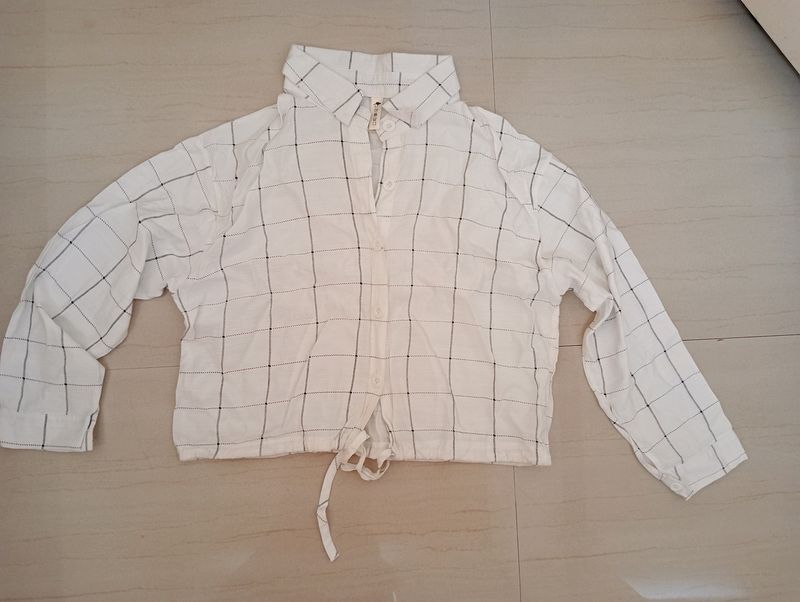 White Checks Print Crop Shirt