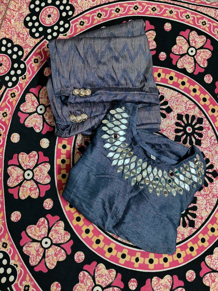 Stylish Kurta Pant Set
