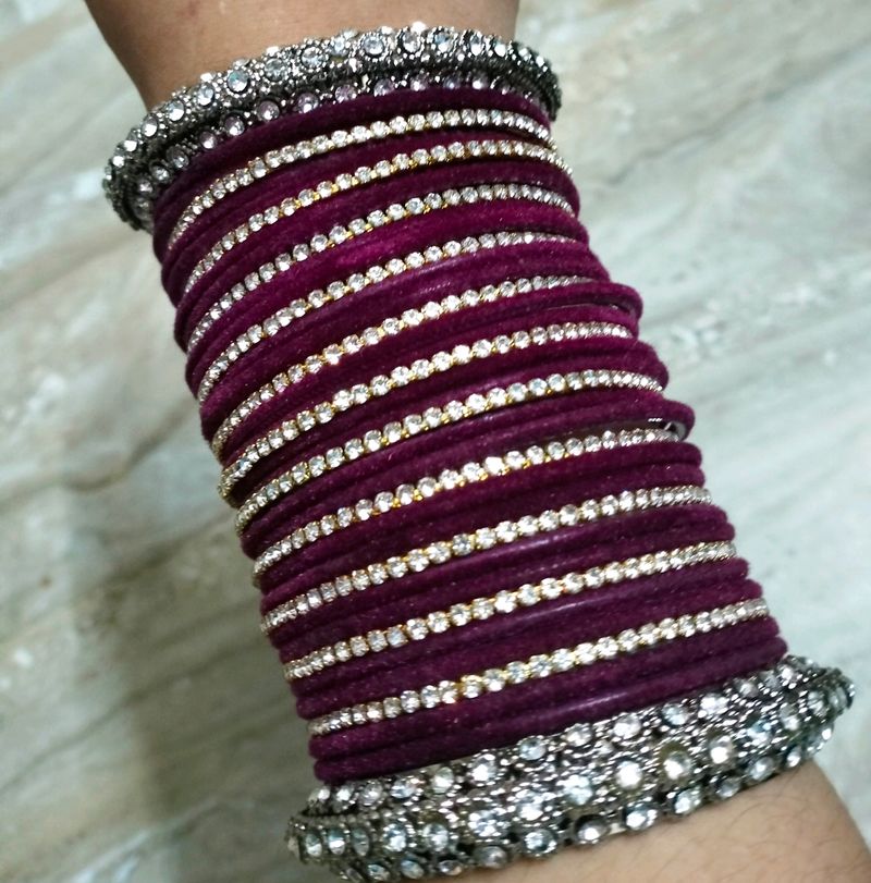 BEAUTIFUL DESIGNS BANGLES