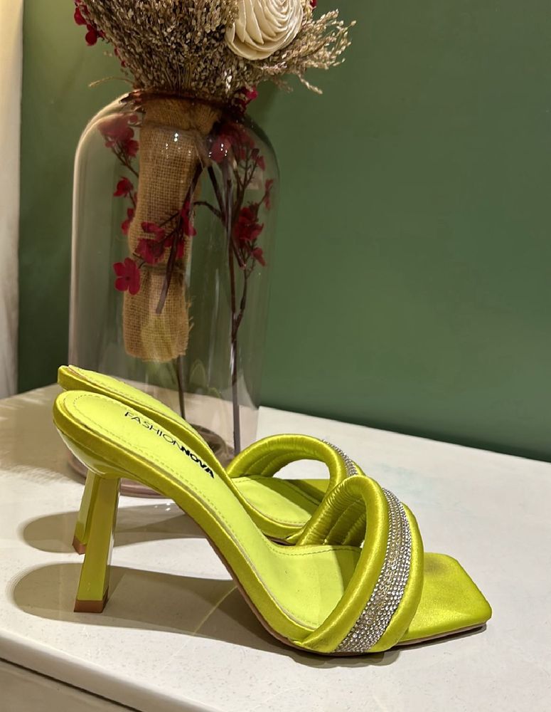 Fashinnova Lime Green Heels