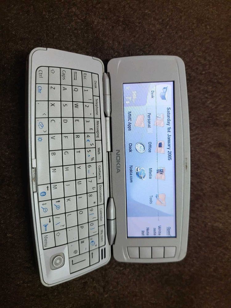 Nokia 9300 Communicator
