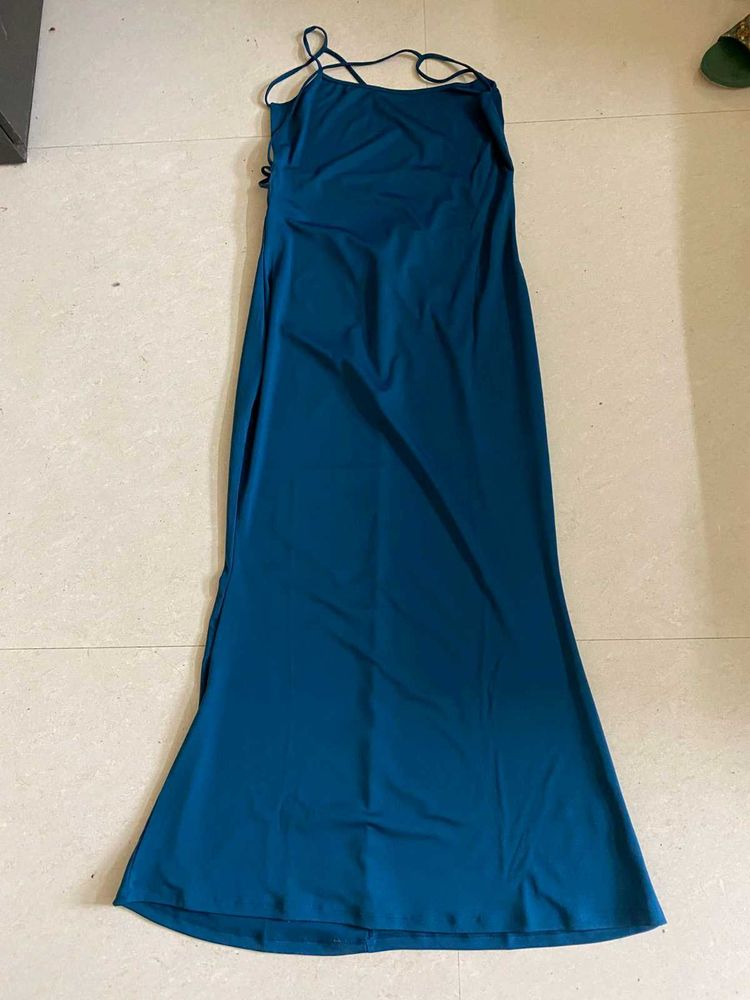 Criss Cross Back Maxi Dress