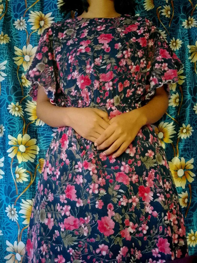 Floral Print Flutter Sleeve Dress