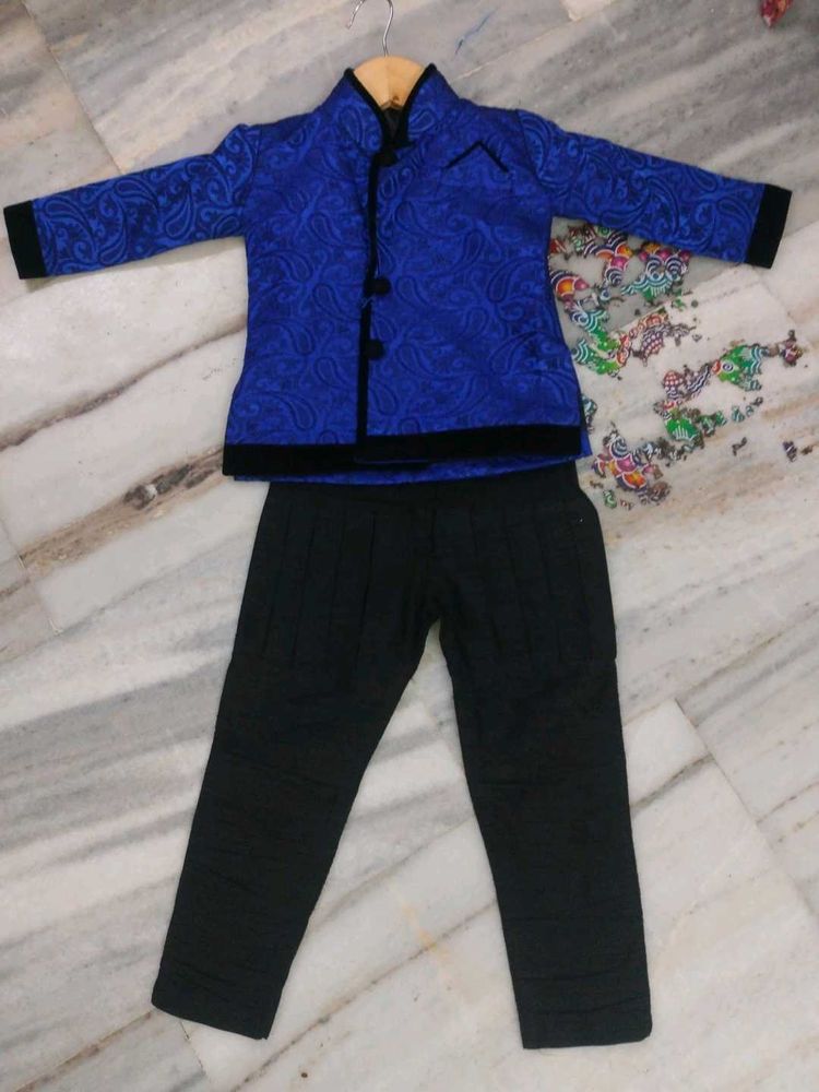 Boys&#39; Blue Paisley Outfit