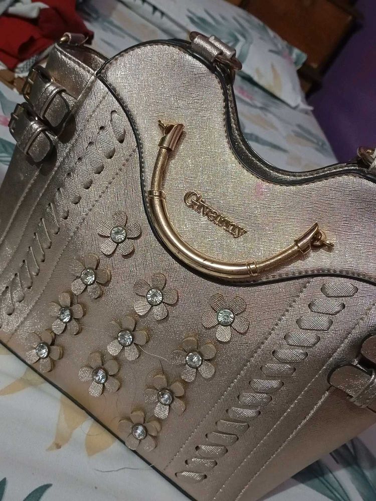 Gold &#34;Givemy&#34; Flower Handbag