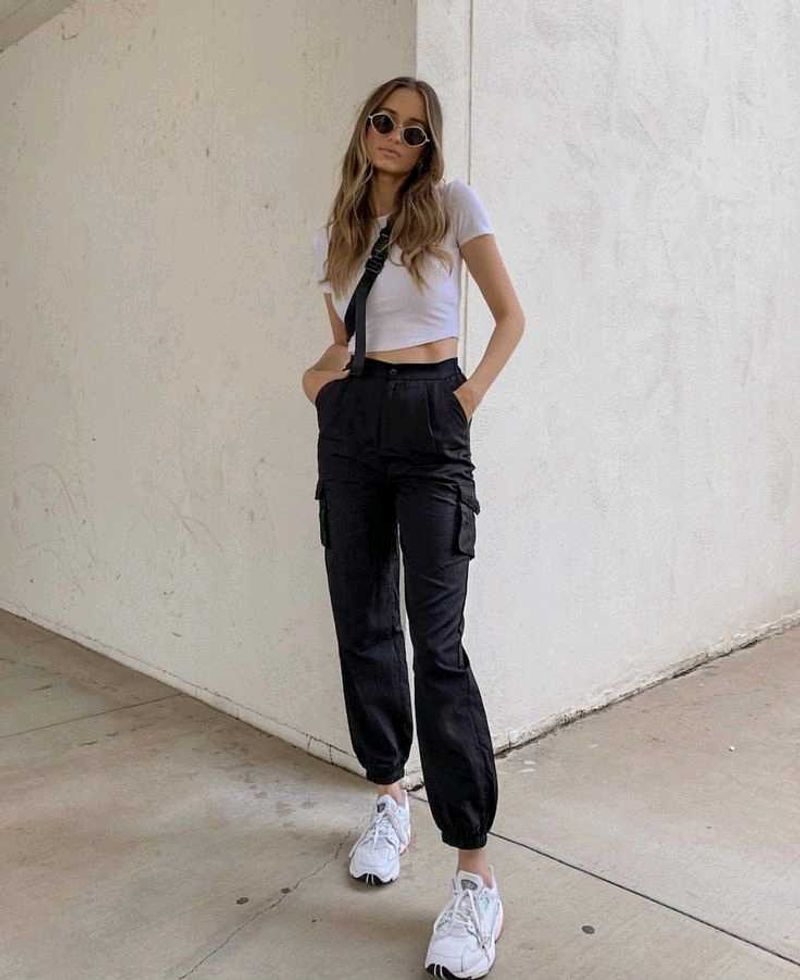 SHEIN Black Cargo Pants