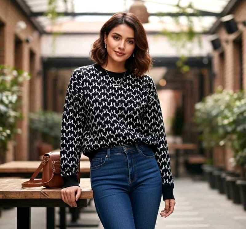 Stylish Black &amp; White Sweater