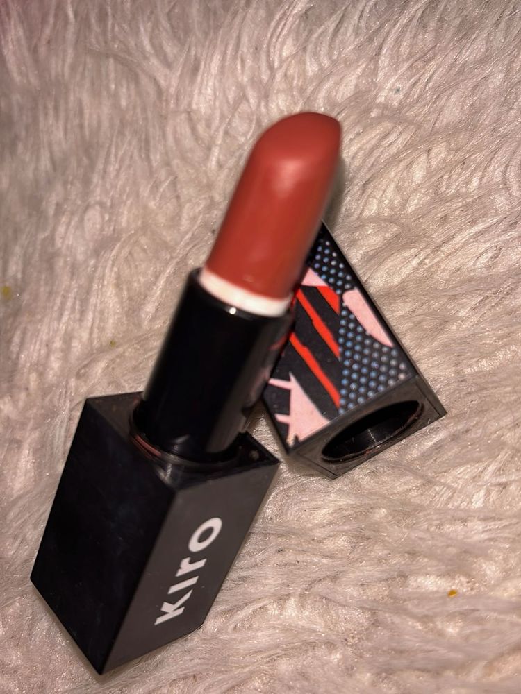 Lipstick Kiro