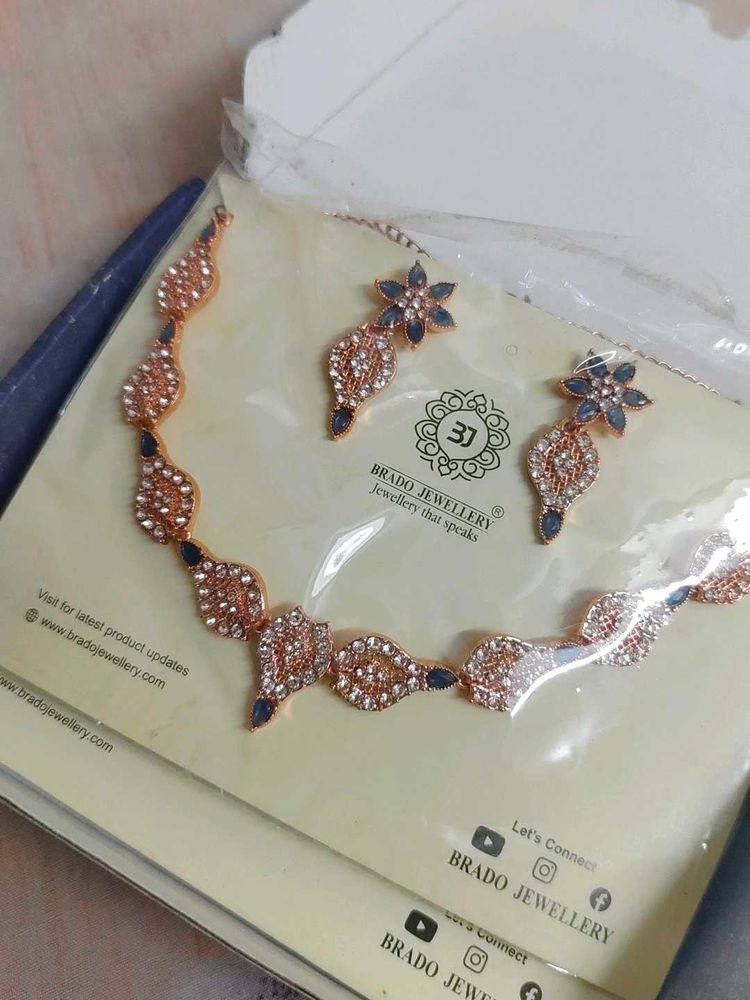 Necklace Set