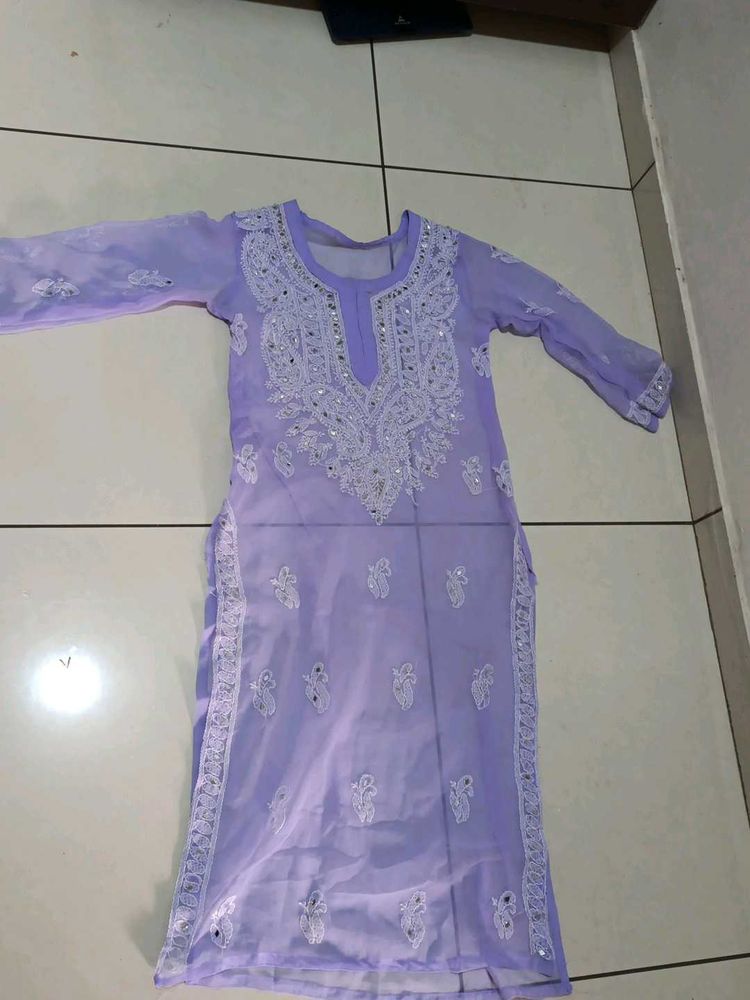 2 chikankari kurti combo DM me for price