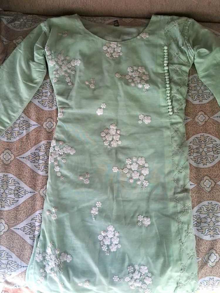 Elegant Embroidered Kurta
